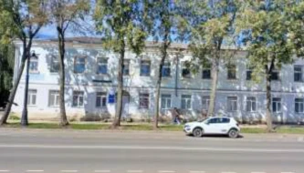 Нежилые помещения 1 этажа (3-27); подвал (1-8), площадь: 452,1 кв. м по адресу: Ярославская область, р-н Угличский, г. Углич, ул. Ленина, д. 4